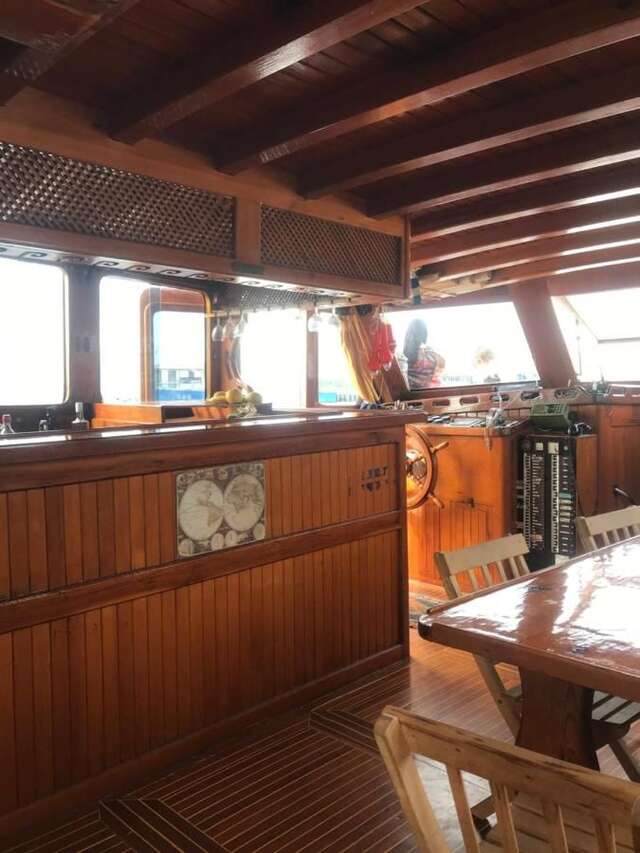 Ботели яхта за гости Eternal Flame Созополь-11